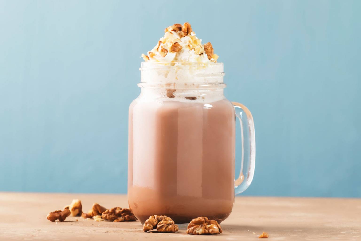 Heiße Schokolade mit Lavendel Heiße Schokolade mit Lavendel