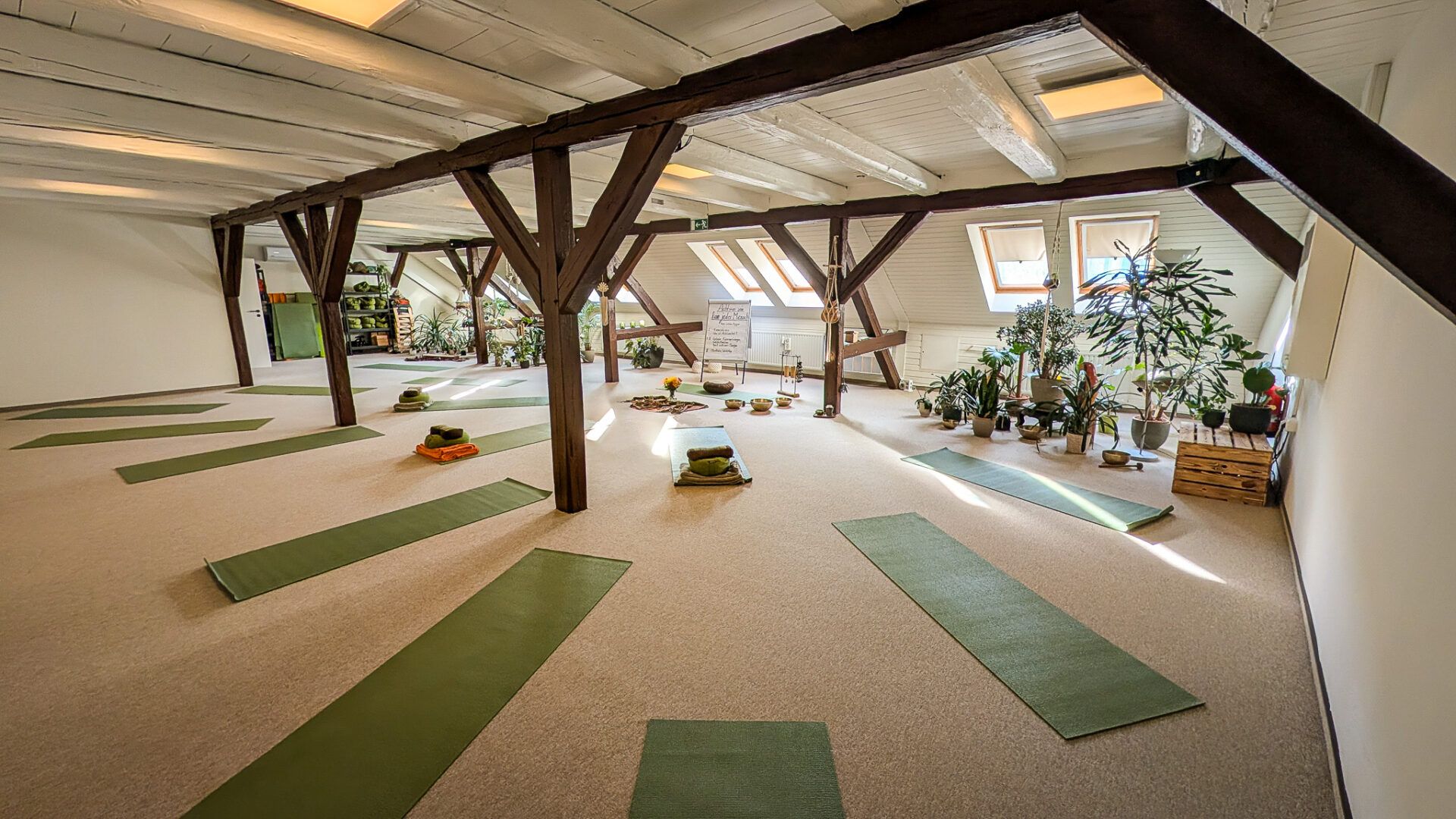 Yogastudio - andere Seite