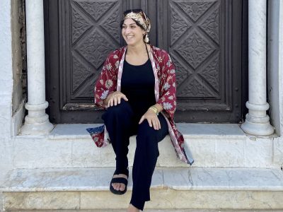 Yogalehrerin Nadia Ay